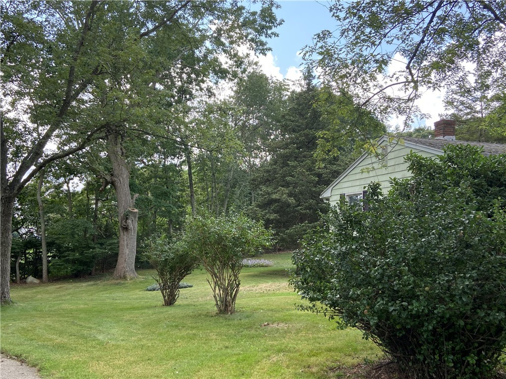 53 Valley Crest Road Coventry, RI 02816 - Photo 13 of 18