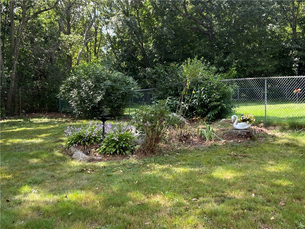 53 Valley Crest Road Coventry, RI 02816 - Photo 15 of 18