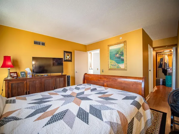 $2,870 | 526 Pacific Avenue, Unit 1703, Atlantic City, NJ 08401