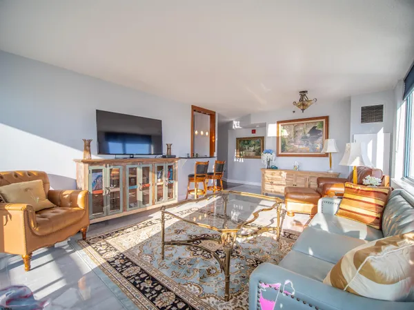 $2,870 | 526 Pacific Avenue, Unit 1703, Atlantic City, NJ 08401