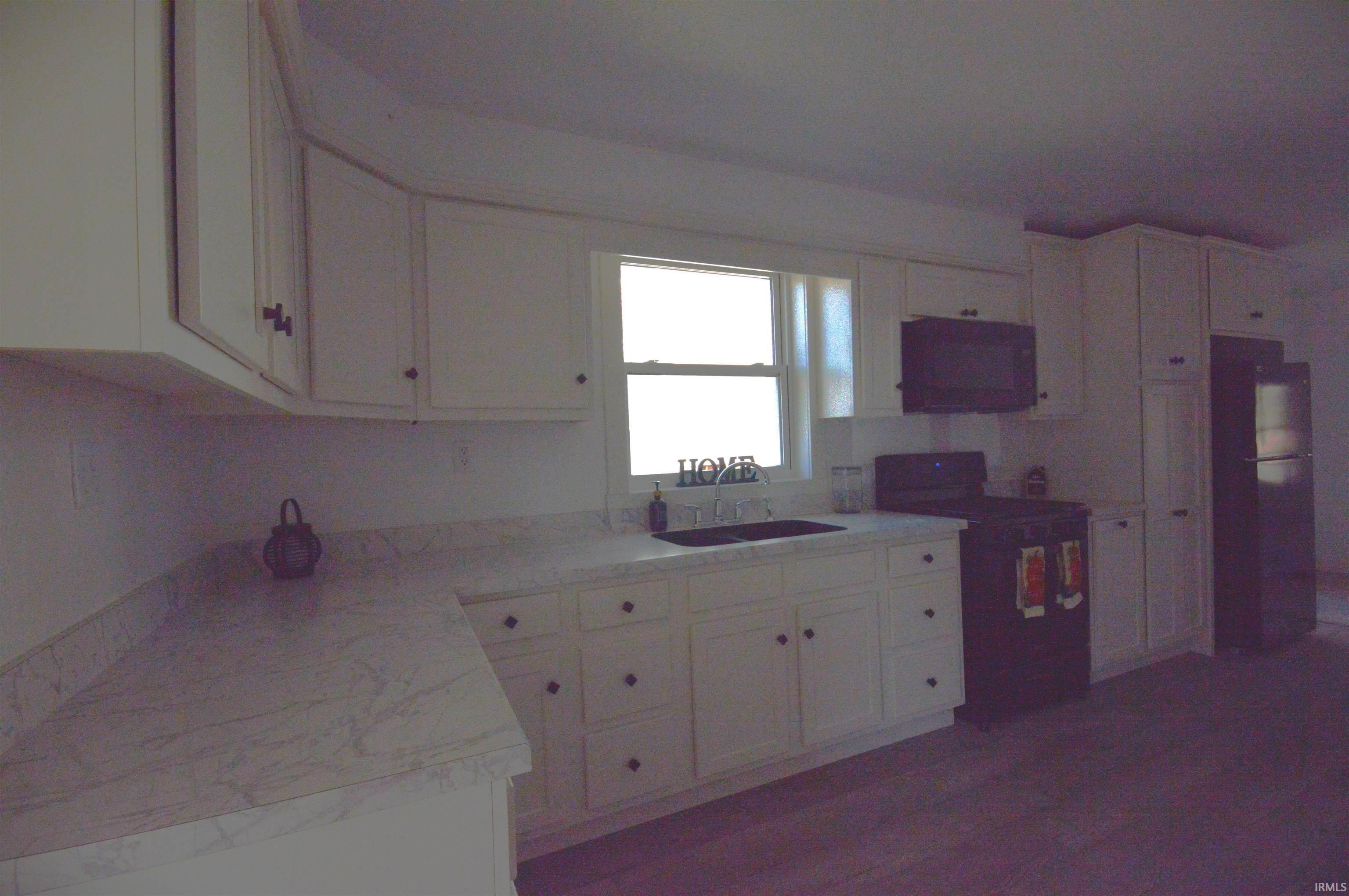 802 Roosevelt Road Walkerton, IN 46574 - Photo 12 of 21 Gallery Image 12