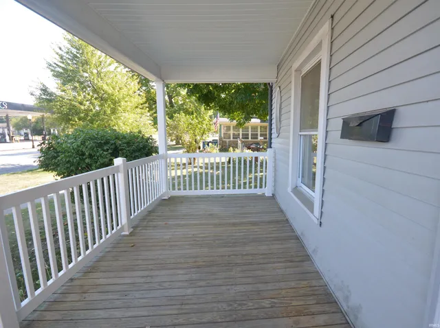 $220,000 | 802 Roosevelt Road, Walkerton, IN 46574