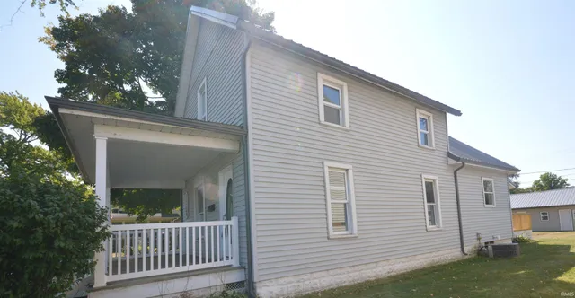 $220,000 | 802 Roosevelt Road, Walkerton, IN 46574