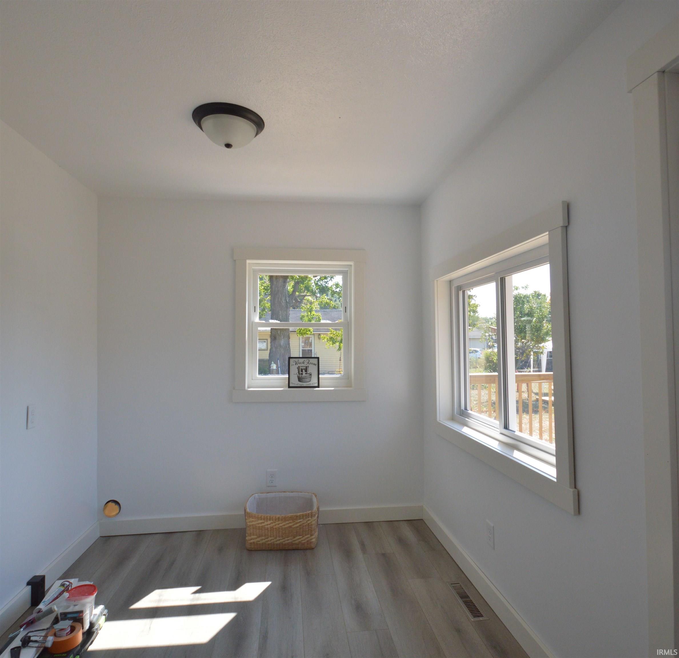 802 Roosevelt Road Walkerton, IN 46574 - Photo 10 of 21 Gallery Image 10