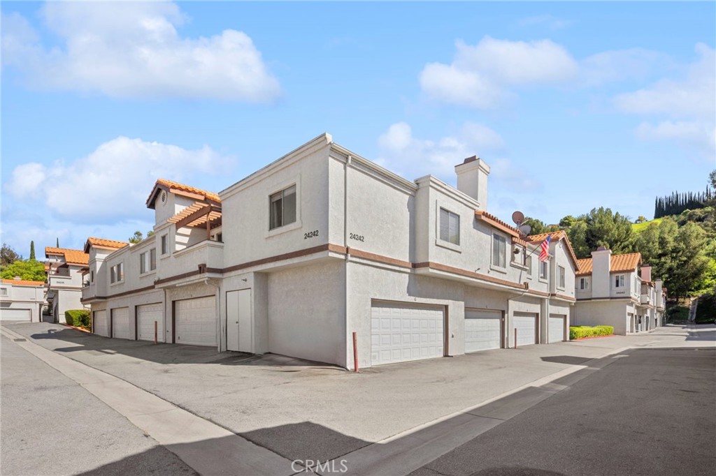 24242 Sylvan Glen Road, Unit G Diamond Bar, CA 91765 - Photo 11 of 24