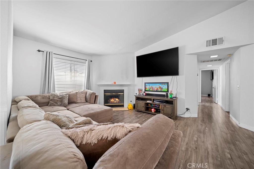 24242 Sylvan Glen Road, Unit G Diamond Bar, CA 91765 - Photo 5 of 24