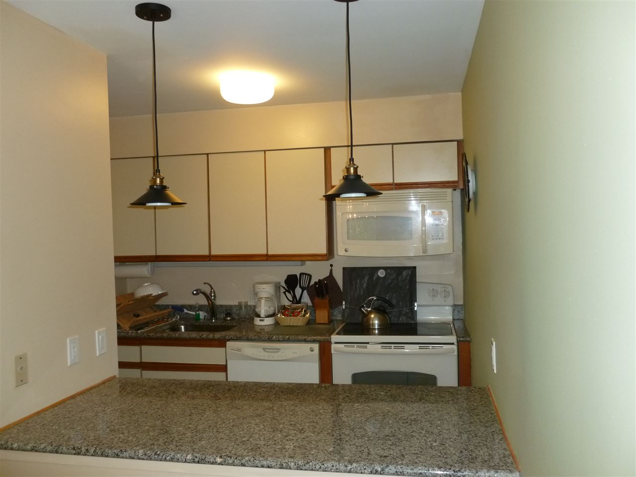 536 East Mountain Road, Unit 77 Killington, VT 05751 - Photo 3 of 10 Gallery Image 3