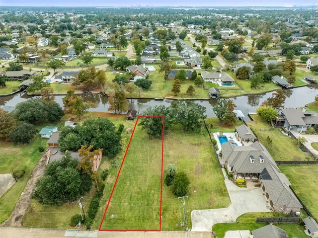 $225,000 | 3904 Buccaneer Lane, Lake Charles, LA 70605