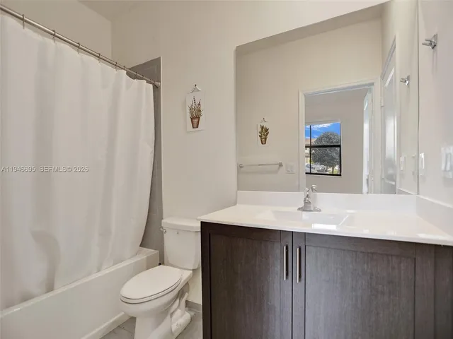 $3,000 | 3436 West 111th Place, Hialeah, FL 33018