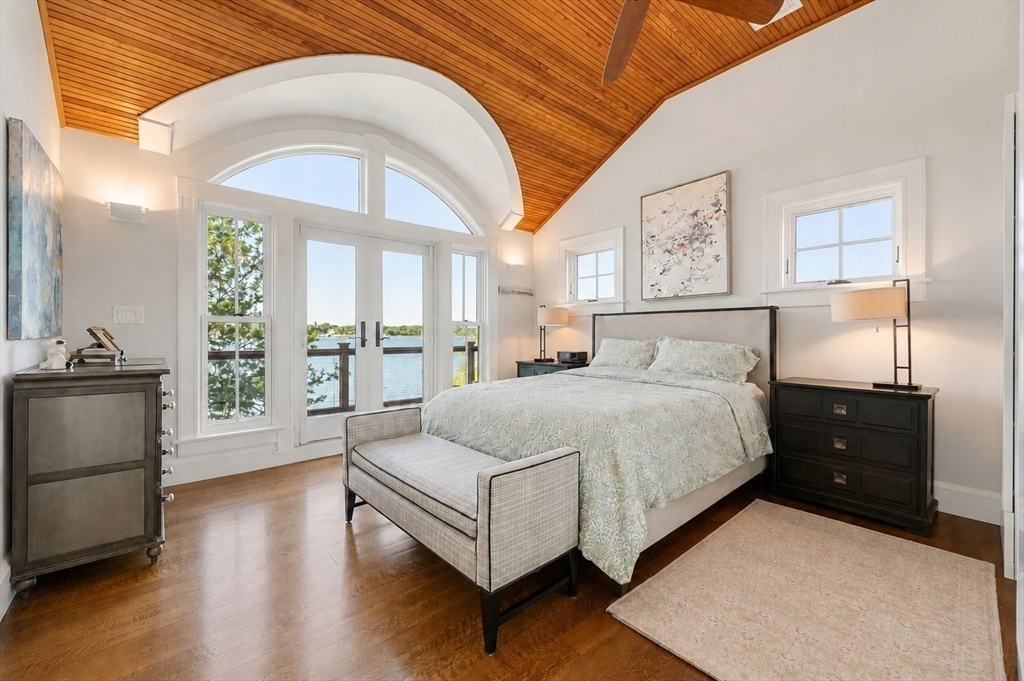 358 Rock Island Road Quincy, MA 02169 - Photo 16 of 40