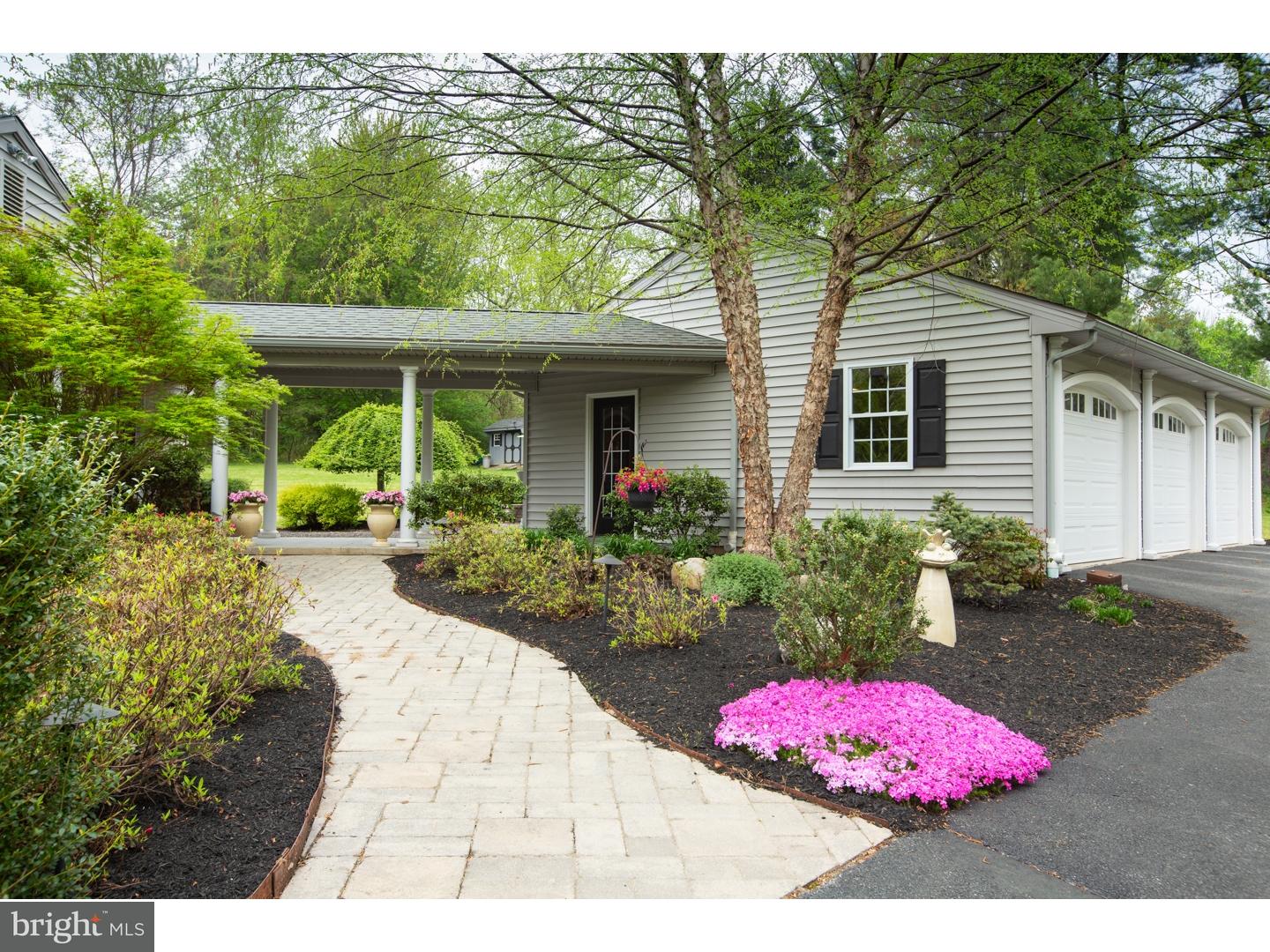 15 Wood Ridge Road Thornton, PA 19373 - Photo 2 of 25 Gallery Image 2