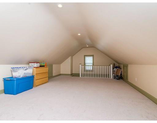 12 Hallron Road Newton, MA 02462 - Photo 27 of 30