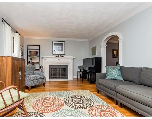 12 Hallron Road Newton, MA 02462 - Photo 7 of 30