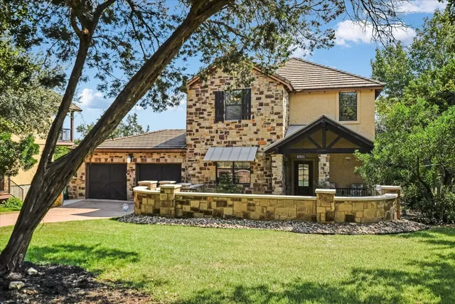 $749,000 | 6921 Starboard Cove, Jonestown, TX 78645