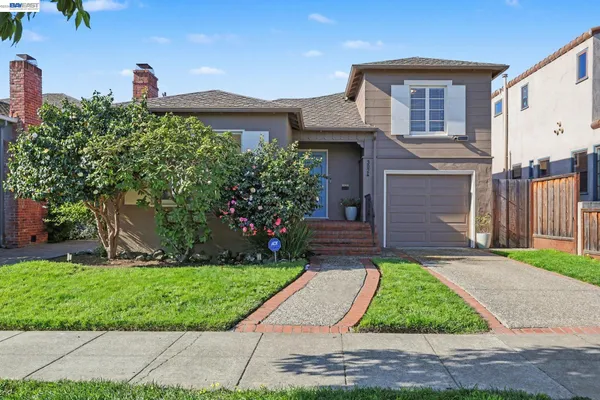 $1,100,000 | 3024 Fernside Boulevard, Alameda, CA 94501