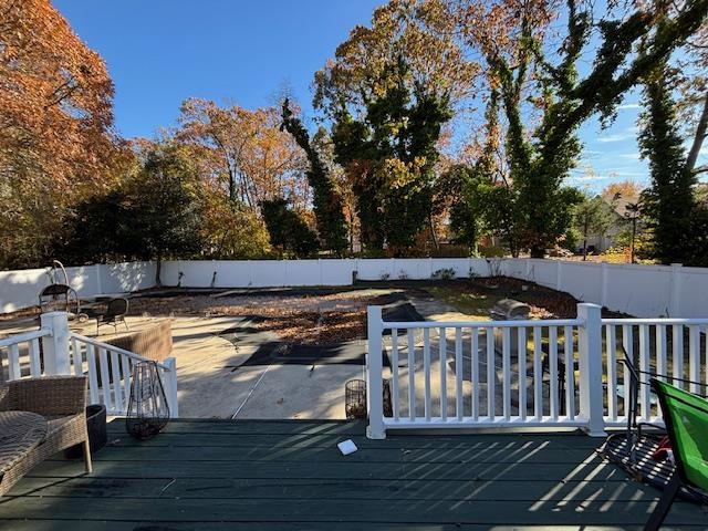 7 Nassau Road Somers Point, NJ 08244 - Photo 3 of 11 a view of a back yard