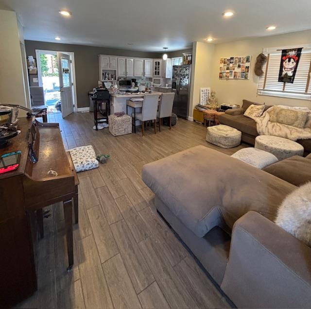 7 Nassau Road Somers Point, NJ 08244 - Photo 4 of 11 a living room with furniture and wooden floor