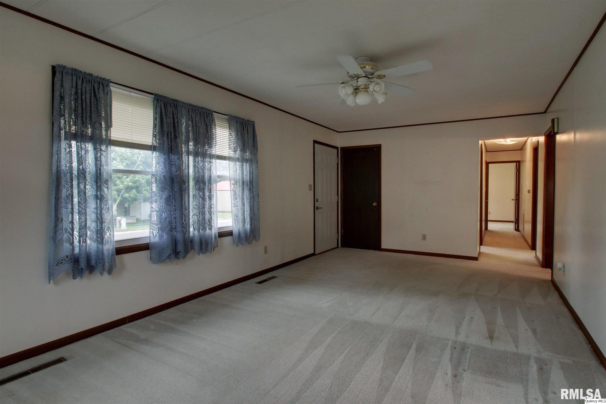 504 South State Road Mendon, IL 62351 - Photo 8 of 26 Gallery Image 8