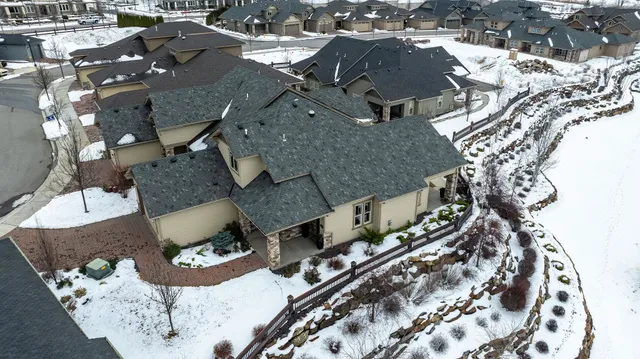 $575,000 | 24443 East Pinnacle Court, Unit 24443, Liberty Lake, WA 99019