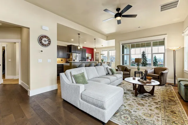 $575,000 | 24443 East Pinnacle Court, Unit 24443, Liberty Lake, WA 99019