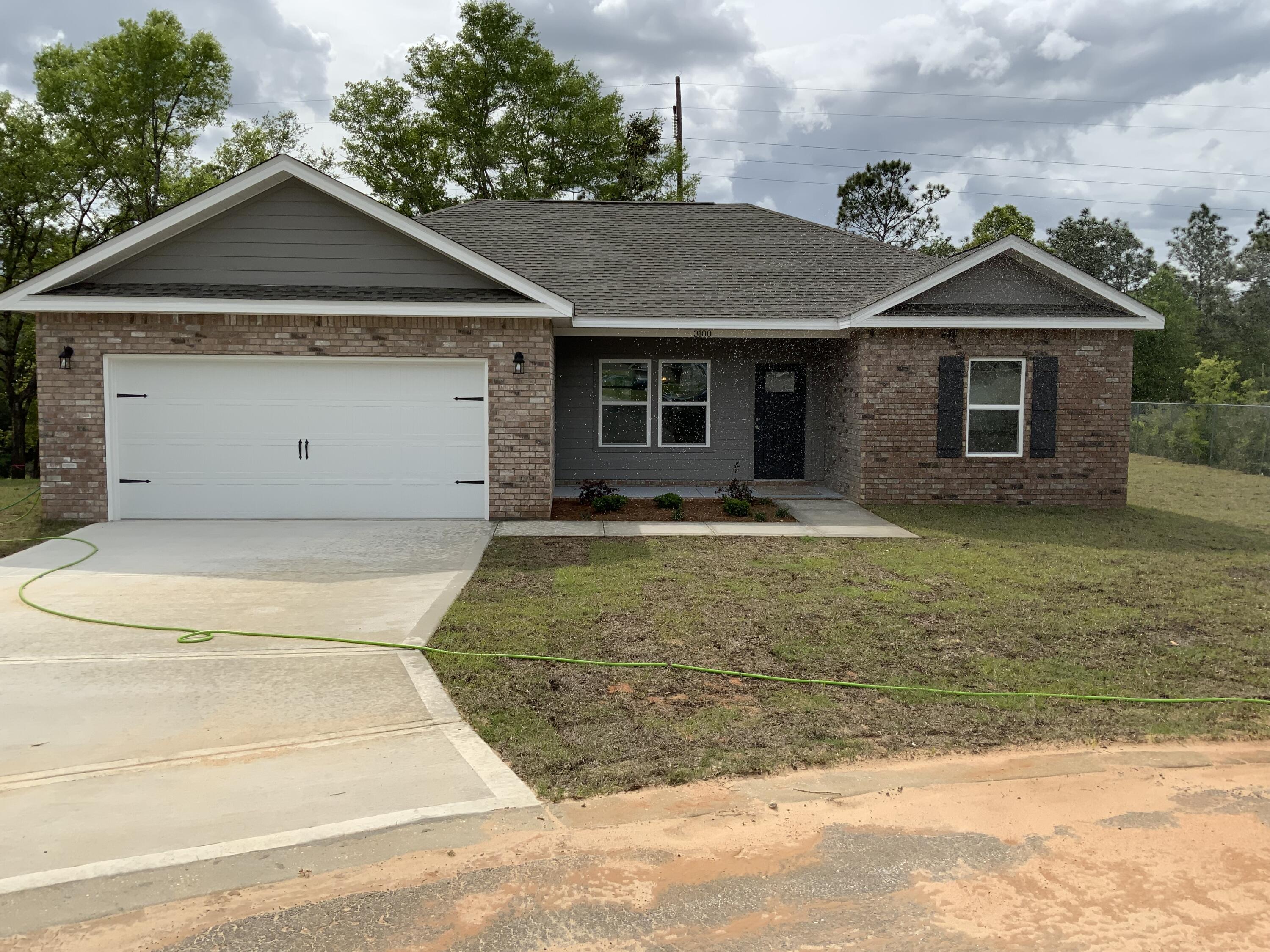 3100 Pinot Way Crestview, FL 32536 - Photo 1 of 5 3100 1