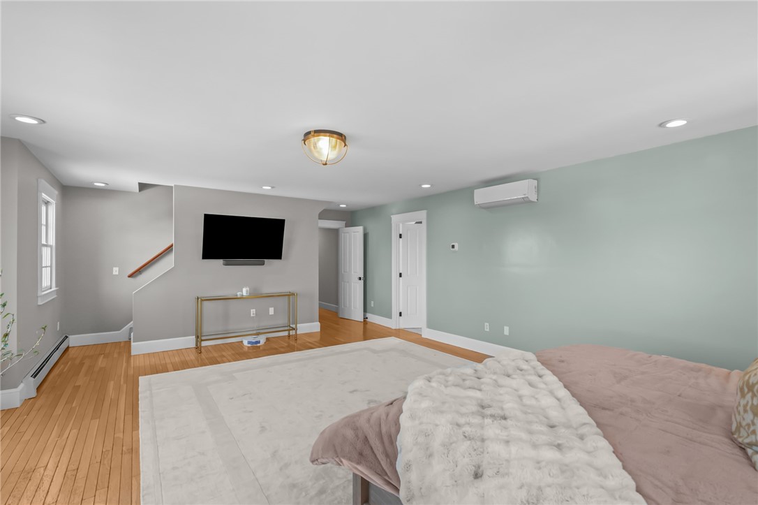 2269 East Main Road Portsmouth, RI 02871 - Photo 22 of 50