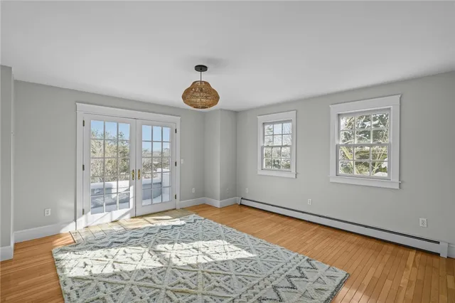 $1,495,000 | 2269 East Main Road, Portsmouth, RI 02871