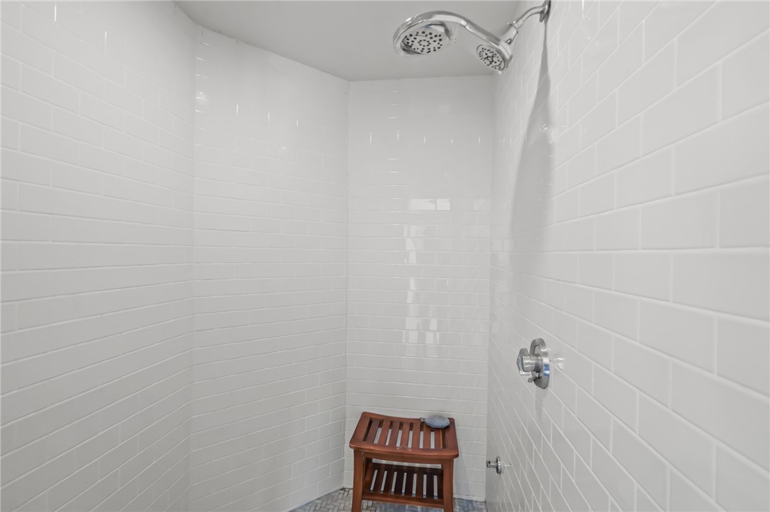 2269 East Main Road Portsmouth, RI 02871 - Photo 34 of 50