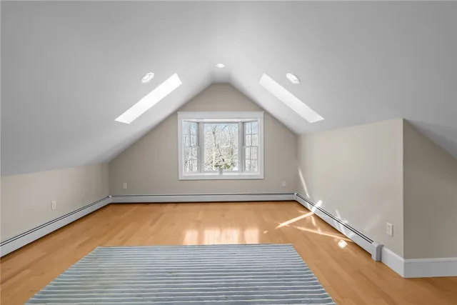 $1,495,000 | 2269 East Main Road, Portsmouth, RI 02871