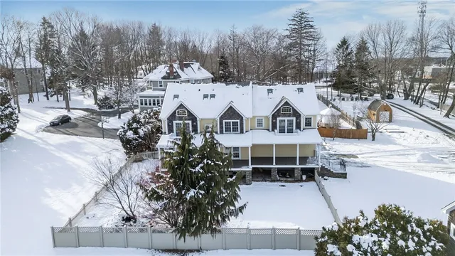 $1,495,000 | 2269 East Main Road, Portsmouth, RI 02871