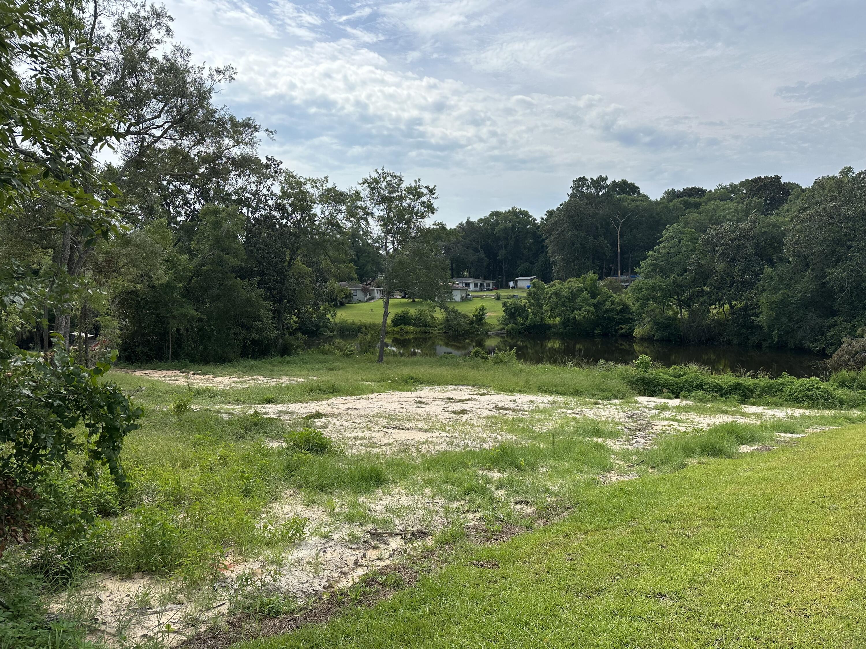 Tbd 25th Street Niceville, FL 32578 - Photo 5 of 8 Full lot with pond