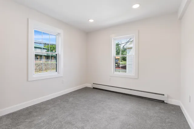 $1,995 | 180 Main Street, Unit 1N, Colebrook, NH 03576