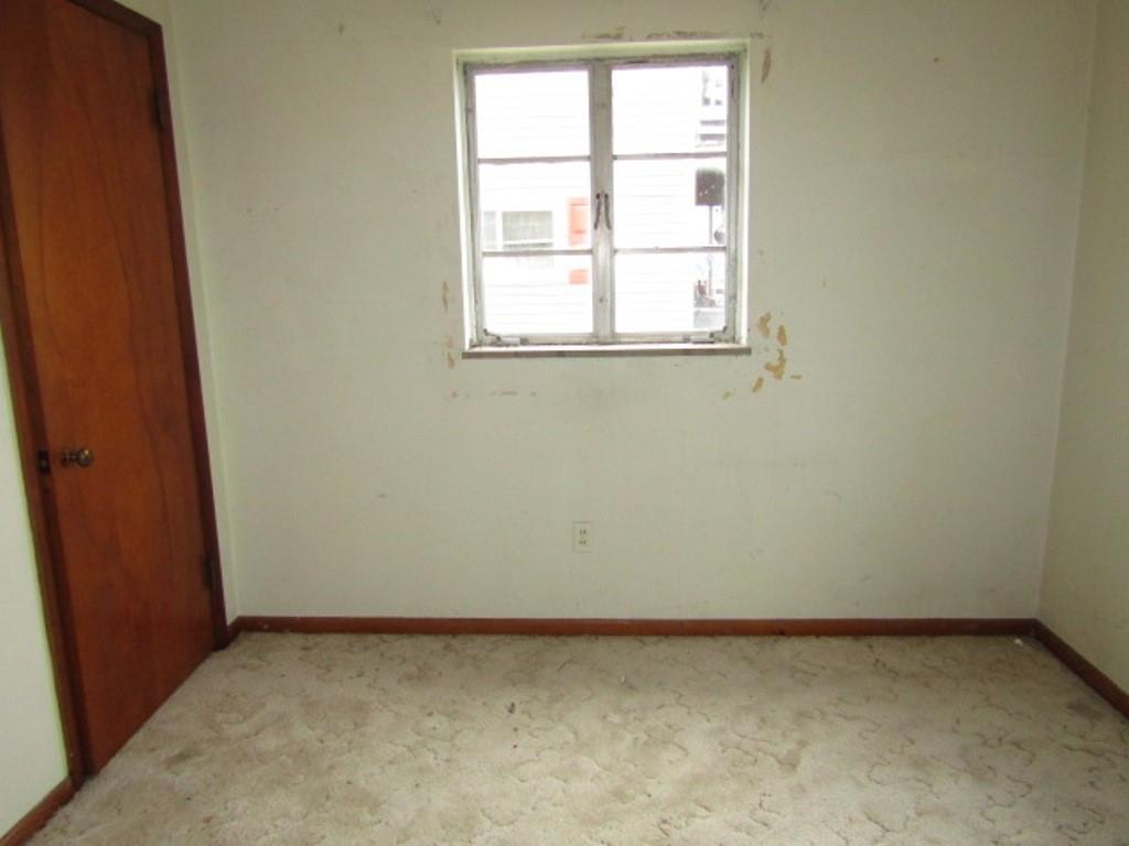 1353 Front Street Crescent, PA 15046 - Photo 14 of 22 an empty room with a window