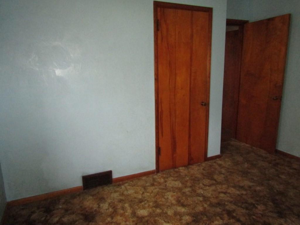 1353 Front Street Crescent, PA 15046 - Photo 18 of 22 a view of an empty room