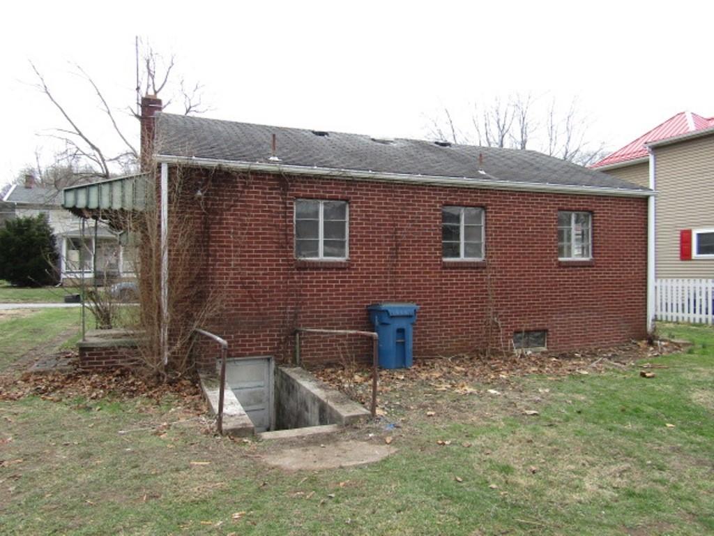 1353 Front Street Crescent, PA 15046 - Photo 4 of 22 a view of a backyard