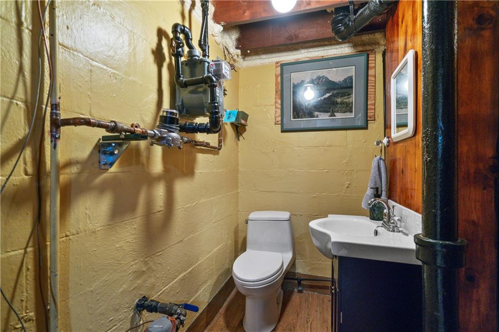 427 Coventry Road Pittsburgh, PA 15213 - Photo 26 of 36