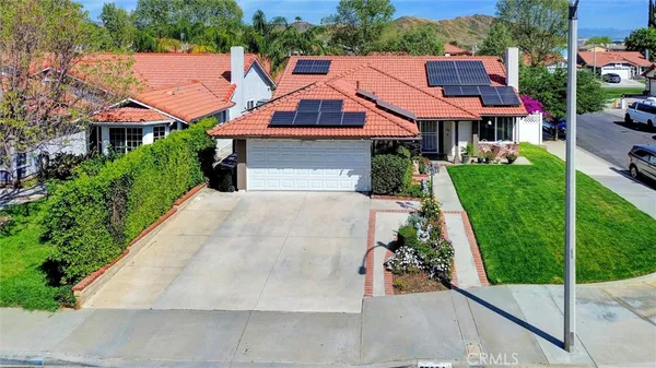 $759,000 | 27964 Beacon Street, Castaic, CA 91384