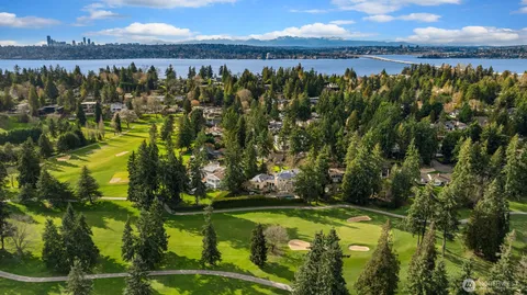 $12,495,000 | Undisclosed Address, Medina, WA 98039