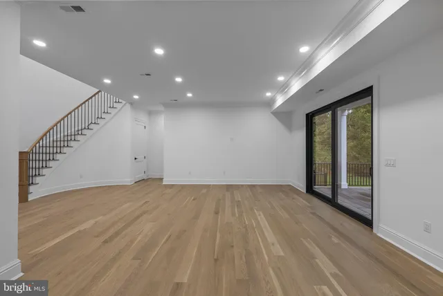 $3,589,000 | 32 Gulick Road, Princeton, NJ 08540