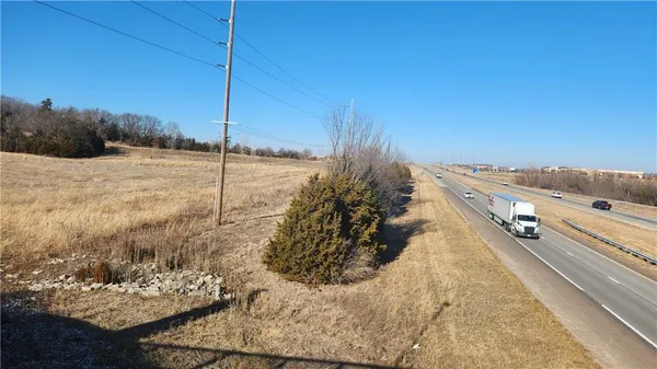 $5,200,000 | 6000 Hedge Lane Terrace, Shawnee, KS 66226