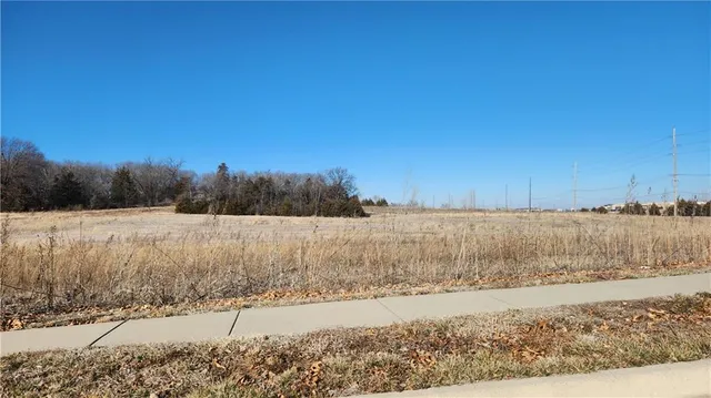 $5,200,000 | 6000 Hedge Lane Terrace, Shawnee, KS 66226