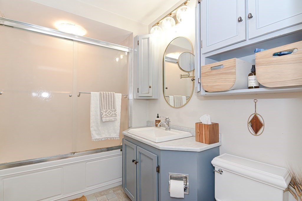 186 Fairhaven Road Worcester, MA 01606 - Photo 27 of 35 Gallery Image 27
