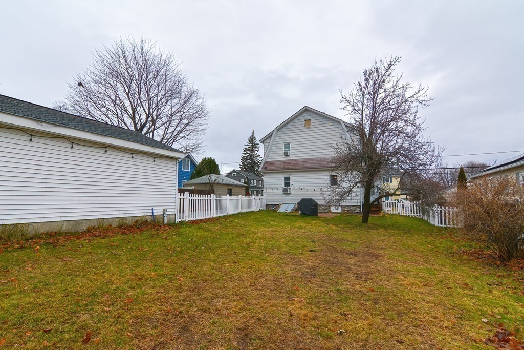 186 Fairhaven Road Worcester, MA 01606 - Photo 32 of 35 Gallery Image 32