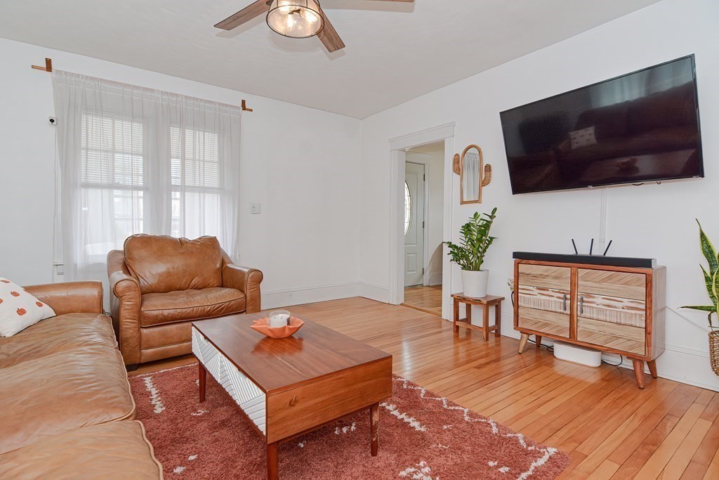 186 Fairhaven Road Worcester, MA 01606 - Photo 8 of 35 Gallery Image 8