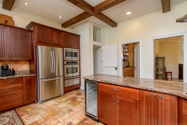 $1,100,000 | 76 Millbrook Lane, Woodstock, CT 06281