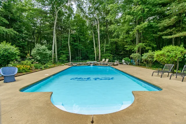 $1,100,000 | 76 Millbrook Lane, Woodstock, CT 06281