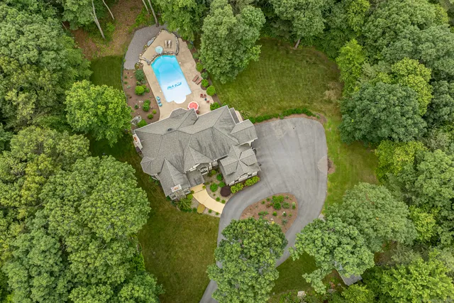 $1,100,000 | 76 Millbrook Lane, Woodstock, CT 06281