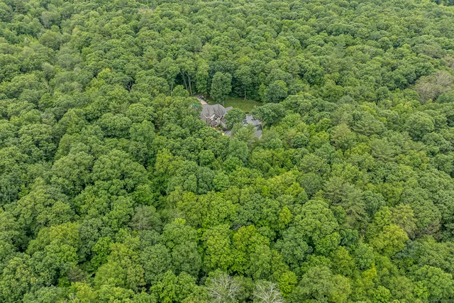 $1,100,000 | 76 Millbrook Lane, Woodstock, CT 06281