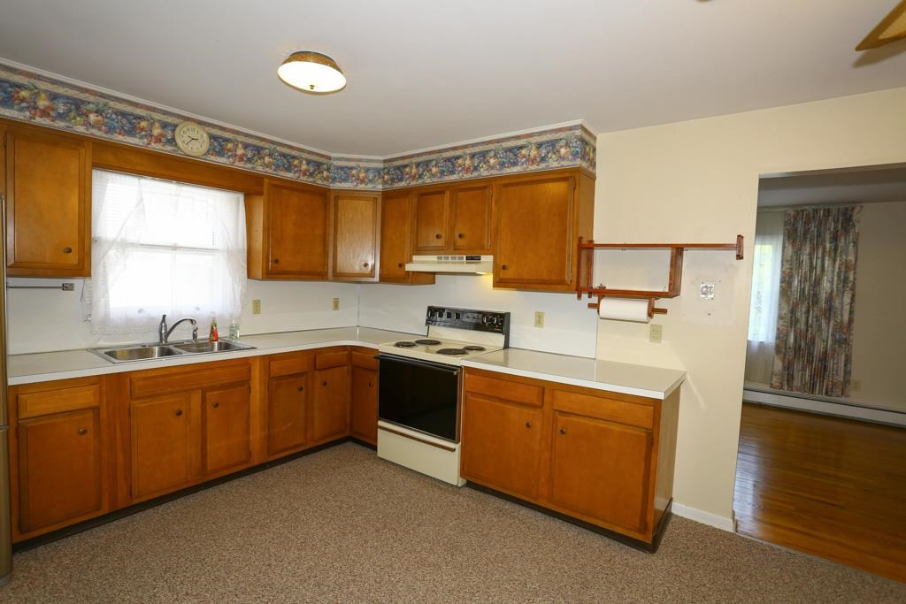 107 Delaware Avenue Rensselaer, NY 12144 - Photo 5 of 21 Photo 5