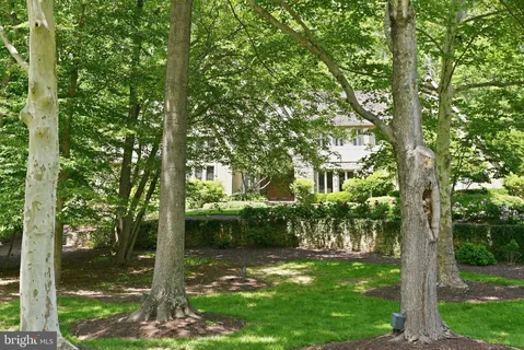 $3,495,000 | 8917 Harvest Square Court, Potomac, MD 20854
